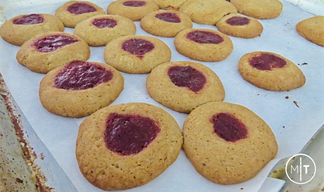 gluten-free jam cookies