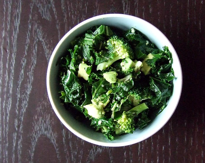 Quick Kale and Broccoli Bowl - Cooking for One Recipes
